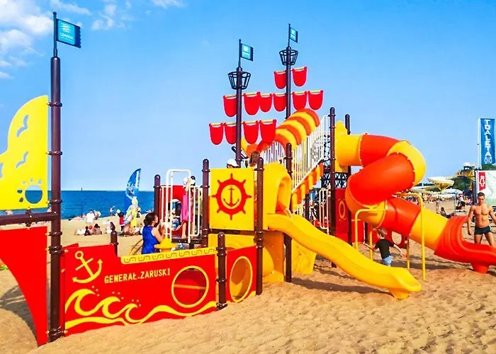 Wera - Klimatyczny 300 M Od Plazy Brzezno - Azw * גדנסק