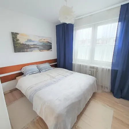 Wera - Klimatyczny 300 M Od Plazy Brzezno - Azw *