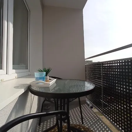 Wera - Klimatyczny 300 M Od Plazy Brzezno - Azw Daire *