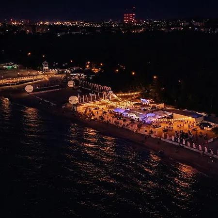 Appartement Wera - Klimatyczny 300 M Od Plazy Brzezno - Azw *