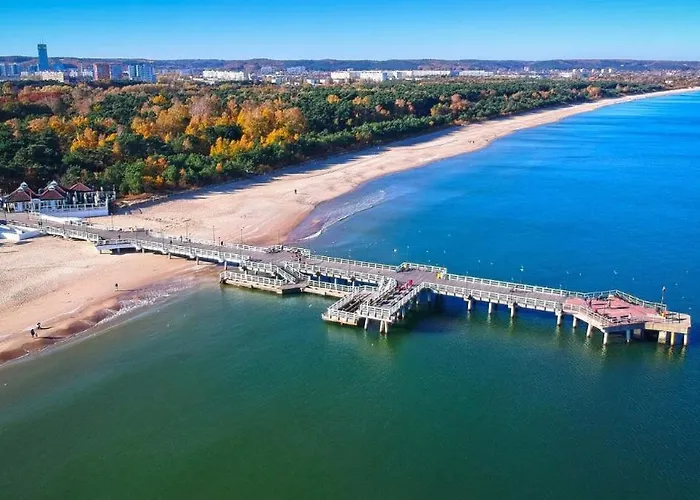 Wera - Klimatyczny 300 M Od Plazy Brzezno - Azw *