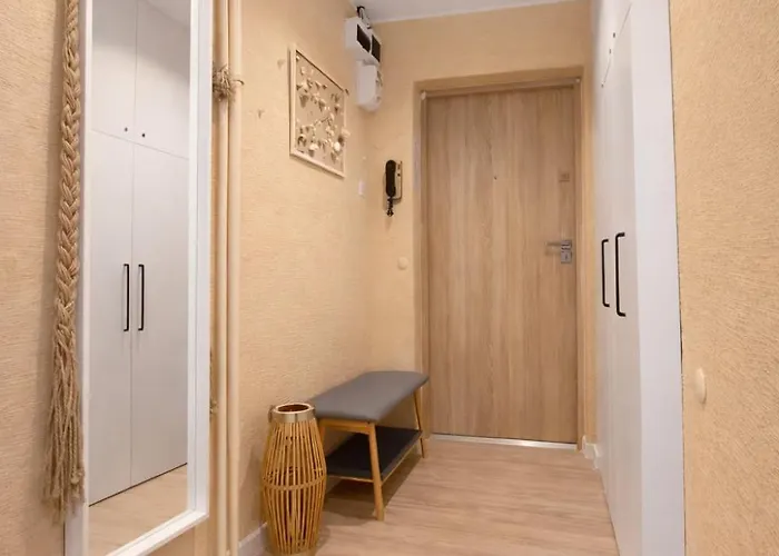 Wera - Klimatyczny 300 M Od Plazy Brzezno - Azw Apartment